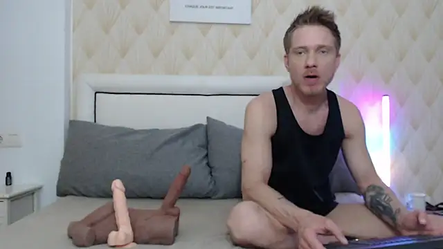 JessicaSteve online show from March 15, 5:30 pm