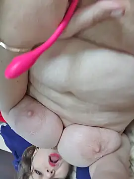 cindybbwsquirt online show from March 3, 7:43 am