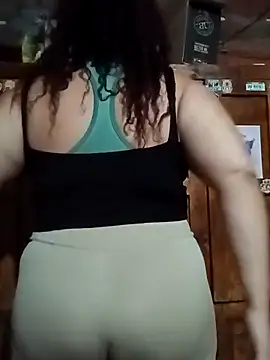 Snapshot of artemisabbw chatting on February 23, 3:15 am artemisabbw online show from February 23, 3:15 am