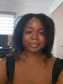 Snapshot of TanishaEvans chatting on July 3, 1:39 pm TanishaEvans online show from July 3, 1:39 pm