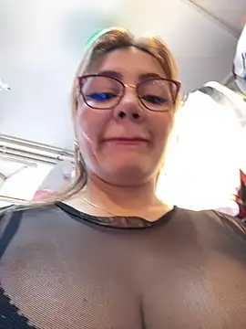 DIANITA 1988 online show from December 22, 7:52 pm