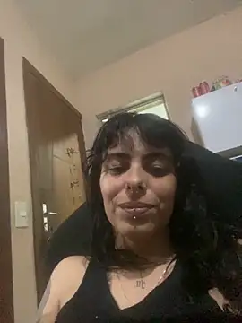 Snapshot of Sarah-safada chatting on December 3, 1:13 am Sarah-safada online show from December 3, 1:13 am