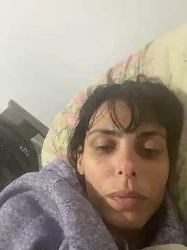 Snapshot of Sarah-safada chatting on June 4, 1:55 am Sarah-safada online show from June 4, 1:55 am