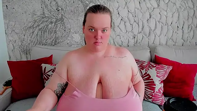  MarryGirl  online show from March 23, 6:05 am