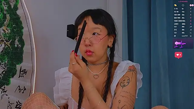 a11yson online show from January 8, 6:52 pm