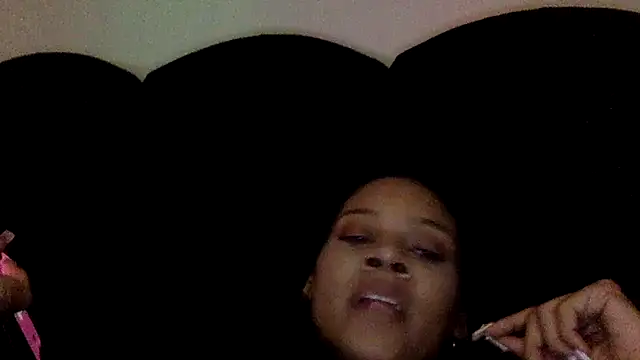 Snapshot of pinksugarxx chatting on May 23, 12:31 pm pinksugarxx online show from May 23, 12:31 pm