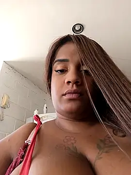 Snapshot of AbellaLizz chatting on November 9, 3:10 pm AbellaLizz online show from November 9, 3:10 pm