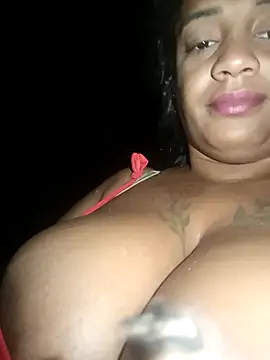 Snapshot of AbellaLizz chatting on February 28, 8:37 am AbellaLizz online show from February 28, 8:37 am