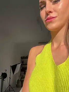 nicole 98 online show from February 26, 3:11 pm