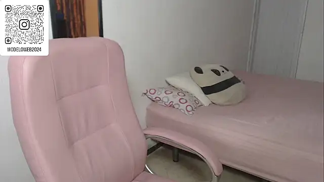 moon cat85 online show from February 21, 12:38 am