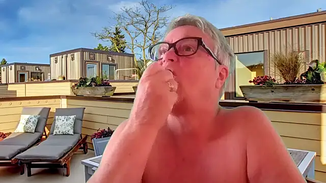 GrannyChrissy68 online show from July 23, 12:58 pm