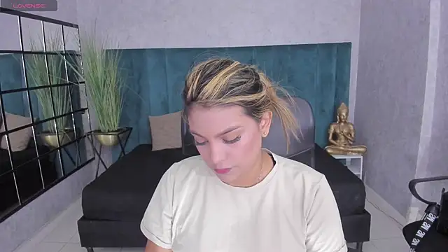Snapshot of sweetfabianaxl chatting on July 9, 6:56 pm sweetfabianaxl online show from July 9, 6:56 pm
