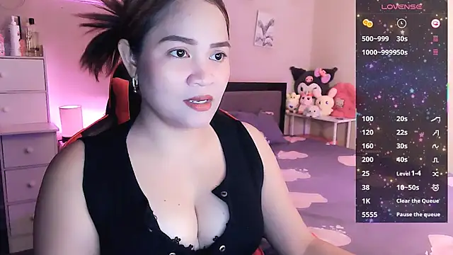 Snapshot of yenyen_ chatting on May 26, 1:23 am yenyen online show from May 26, 1:23 am