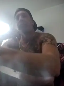 Snapshot of trucker1979 chatting on October 14, 1:34 pm trucker1979 online show from October 14, 1:34 pm