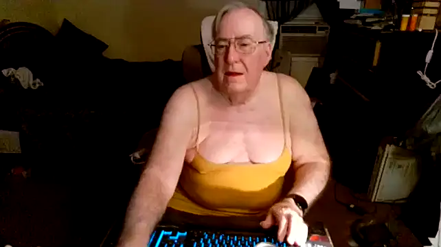 Toastir online show from December 8, 1:13 am