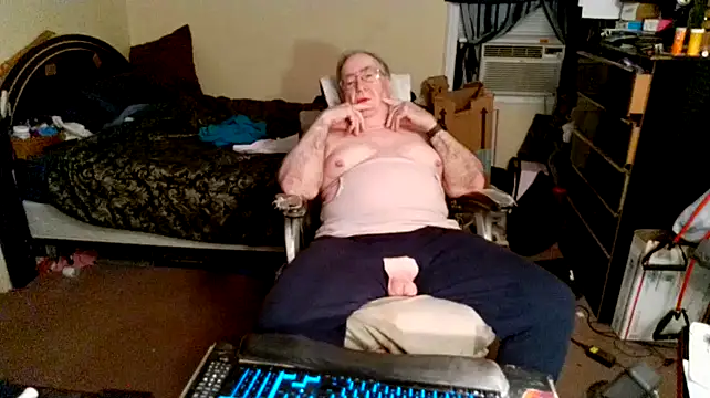 Toastir online show from December 24, 10:49 pm