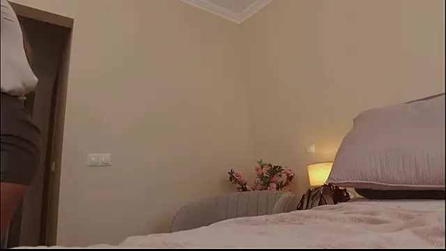 your poison-girl online show from February 1, 2:37 pm