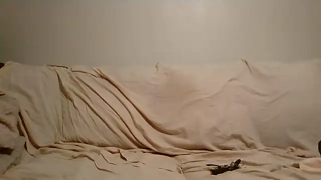 beautylovess online show from June 18, 4:44 pm