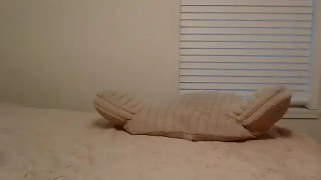 beautylovess online show from July 8, 1:43 am