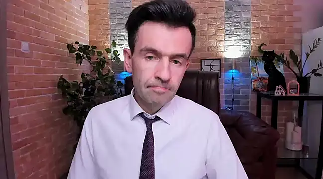 SteveTiger online show from February 24, 5:09 pm