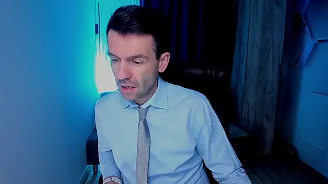 SteveTiger online show from October 19, 3:40 am