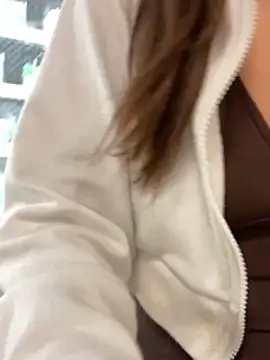 PhotoBabe online show from May 13, 9:55 pm