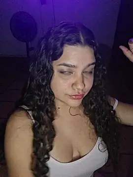 Snapshot of blerstefan1 chatting on November 1, 5:42 am blerstefan1 online show from November 1, 5:42 am