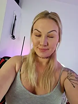 NastyMilf  online show from March 5, 8:32 am