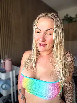 NastyMilf  online show from April 30, 10:43 am