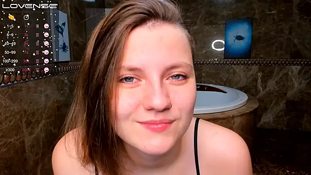 MelindaTin online show from October 26, 1:44 am