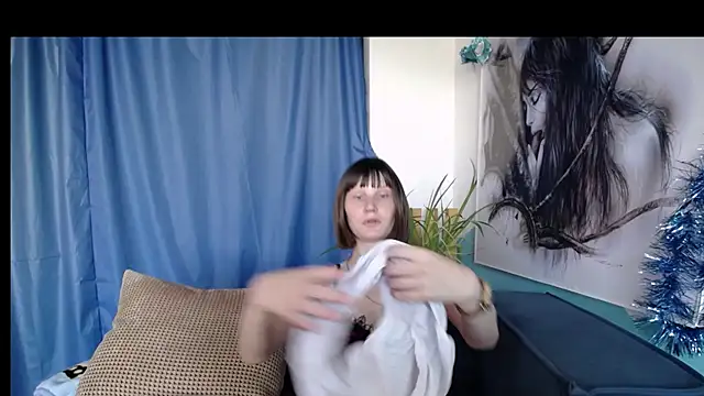 Snapshot of cornflower_mm chatting on August 1, 1:38 am cornflower mm online show from August 1, 1:38 am