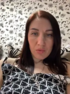 Snapshot of LORA_x chatting on June 1, 11:23 am LORA x online show from June 1, 11:23 am