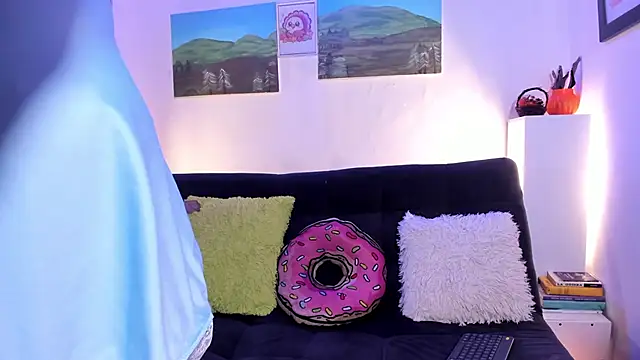 LillyCandy online show from November 8, 3:23 pm