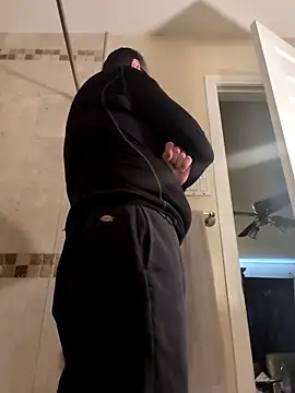 bobby69cock online show from April 28, 6:35 pm