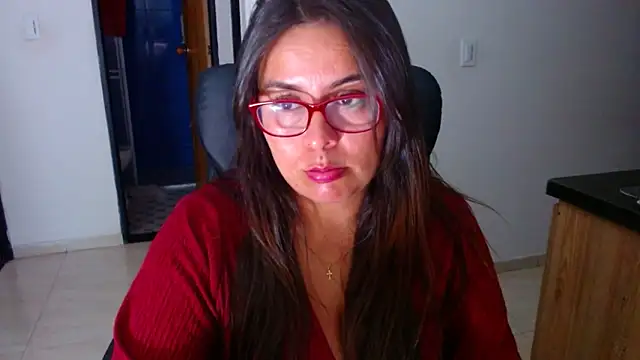 Snapshot of Ixchel_Anaid chatting on February 23, 10:20 pm Ixchel Anaid online show from February 23, 10:20 pm