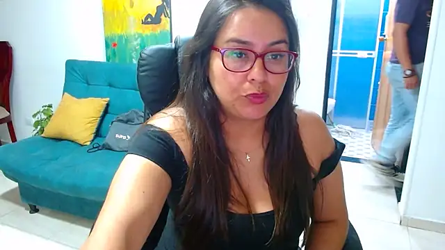 Snapshot of Ixchel_Anaid chatting on March 6, 2:30 am Ixchel Anaid online show from March 6, 2:30 am