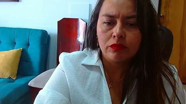 Snapshot of Ixchel_Anaid chatting on November 11, 5:46 pm Ixchel Anaid online show from November 11, 5:46 pm