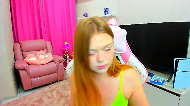 Strawberrye online show from September 12, 3:28 am