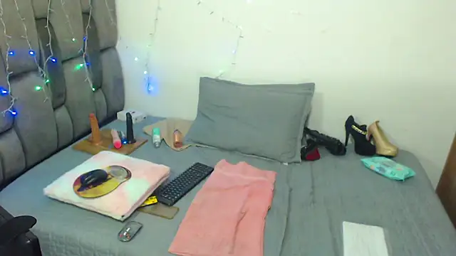 Snapshot of Tits__sweet chatting on January 30, 11:34 pm Tits sweet online show from January 30, 11:34 pm