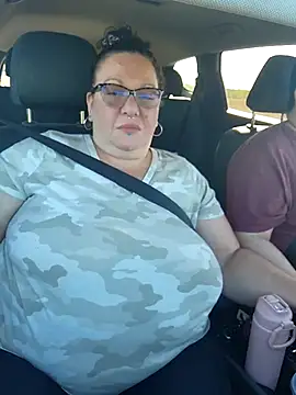 Snapshot of Miss_Phat_Booty chatting on September 20, 8:21 pm Miss Phat Booty online show from September 20, 8:21 pm