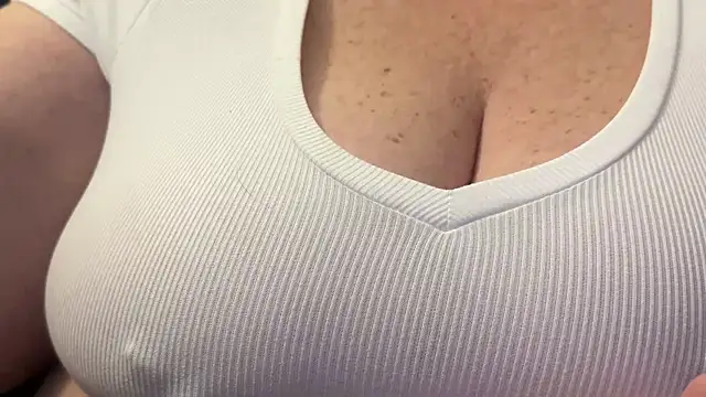 Miss Phat Booty online show from February 15, 4:42 am