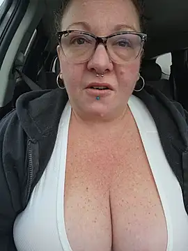 Miss Phat Booty online show from February 15, 9:00 pm