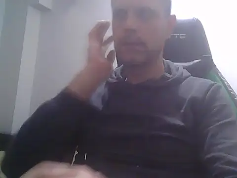 Snapshot of boran34 chatting on December 20, 9:00 pm boran34 online show from December 20, 9:00 pm