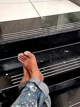 indianSmartboy online show from October 27, 5:44 am