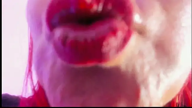 Snapshot of MIss_Kendall_ chatting on March 3, 11:35 pm MIss Kendall online show from March 3, 11:35 pm