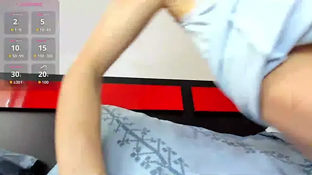 Snapshot of suuzykiss chatting on November 10, 7:18 am suuzykiss online show from November 10, 7:18 am