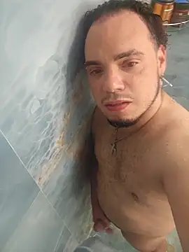 Snapshot of latinoflpr chatting on November 27, 9:28 pm latinoflpr online show from November 27, 9:28 pm