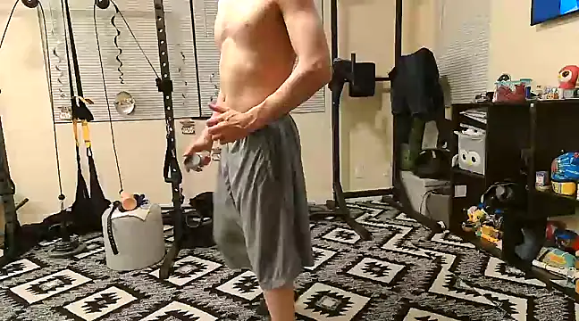 Snapshot of Dick_and_muscles chatting on February 25, 12:34 pm Dick and muscles online show from February 25, 12:34 pm