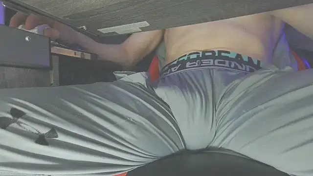 Snapshot of Dick_and_muscles chatting on March 11, 12:50 pm Dick and muscles online show from March 11, 12:50 pm