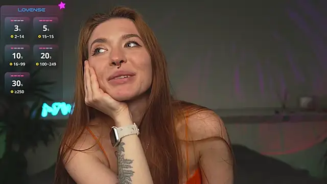 Snapshot of Erotic_Saga chatting on March 12, 10:37 am Erotic Saga online show from March 12, 10:37 am